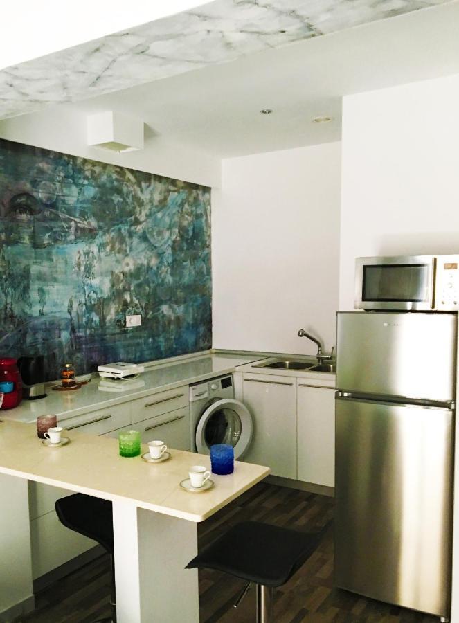 Apartment Center Piraeus Location Kastella Passalimani Port Εξωτερικό φωτογραφία
