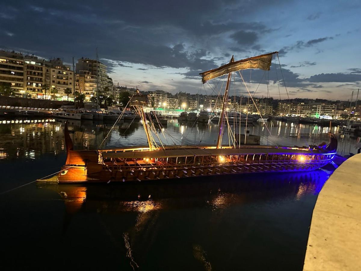 Apartment Center Piraeus Location Kastella Passalimani Port Εξωτερικό φωτογραφία