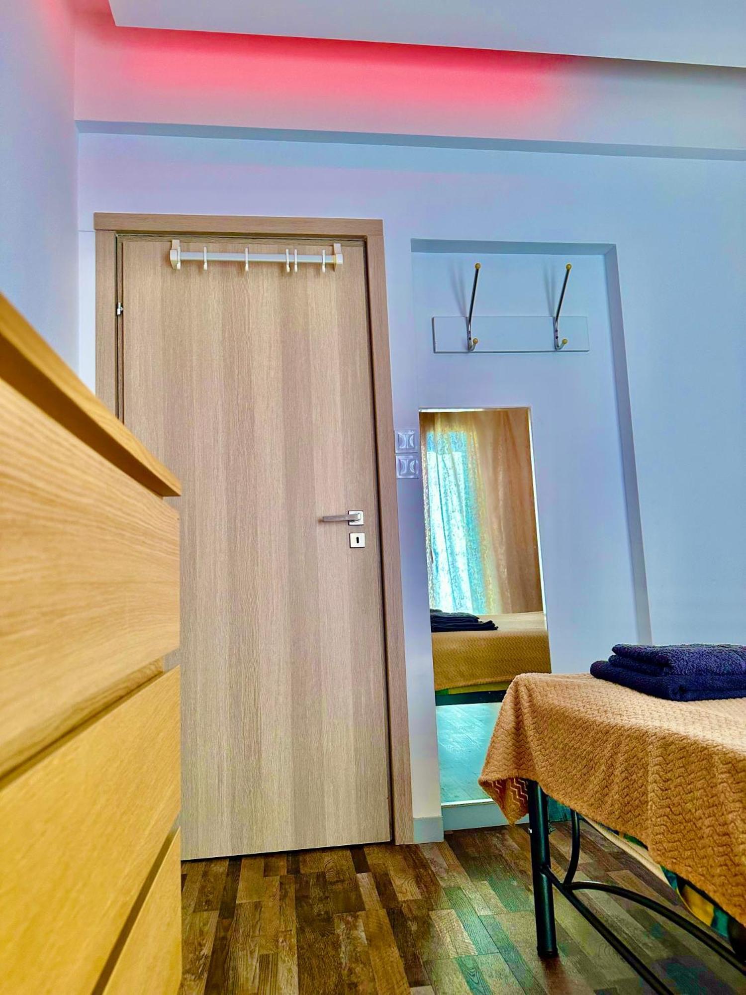 Apartment Center Piraeus Location Kastella Passalimani Port Εξωτερικό φωτογραφία