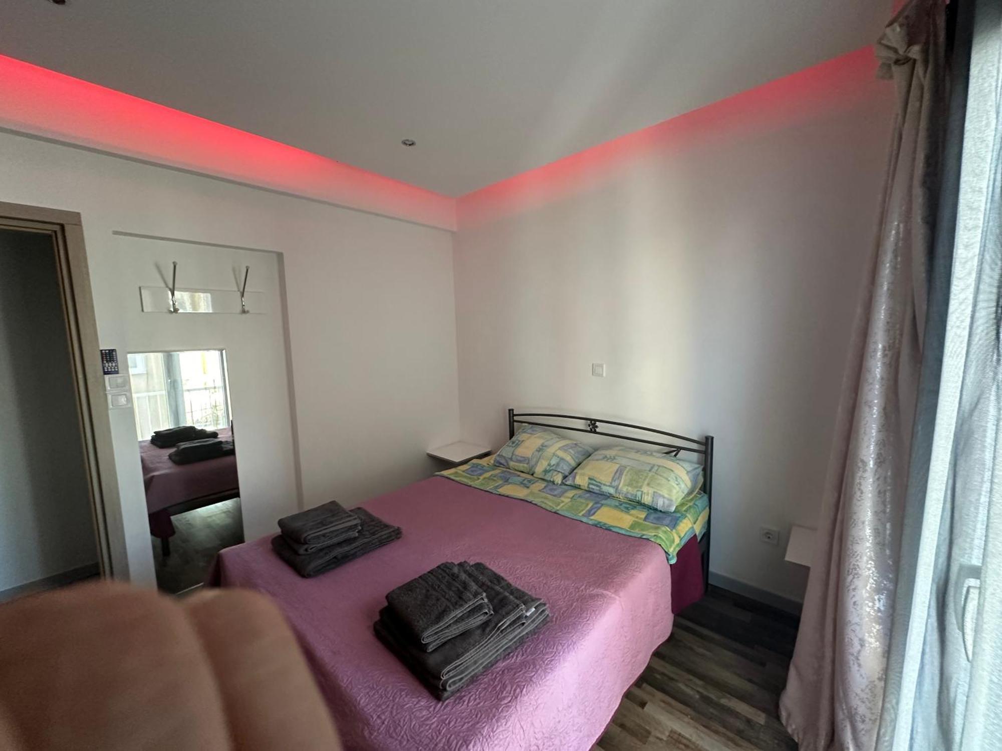 Apartment Center Piraeus Location Kastella Passalimani Port Εξωτερικό φωτογραφία