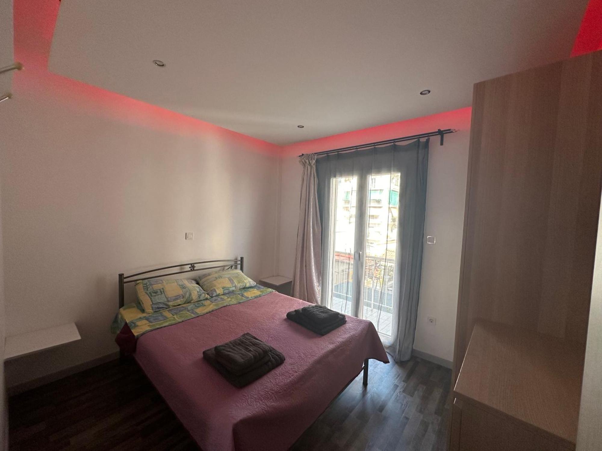 Apartment Center Piraeus Location Kastella Passalimani Port Εξωτερικό φωτογραφία