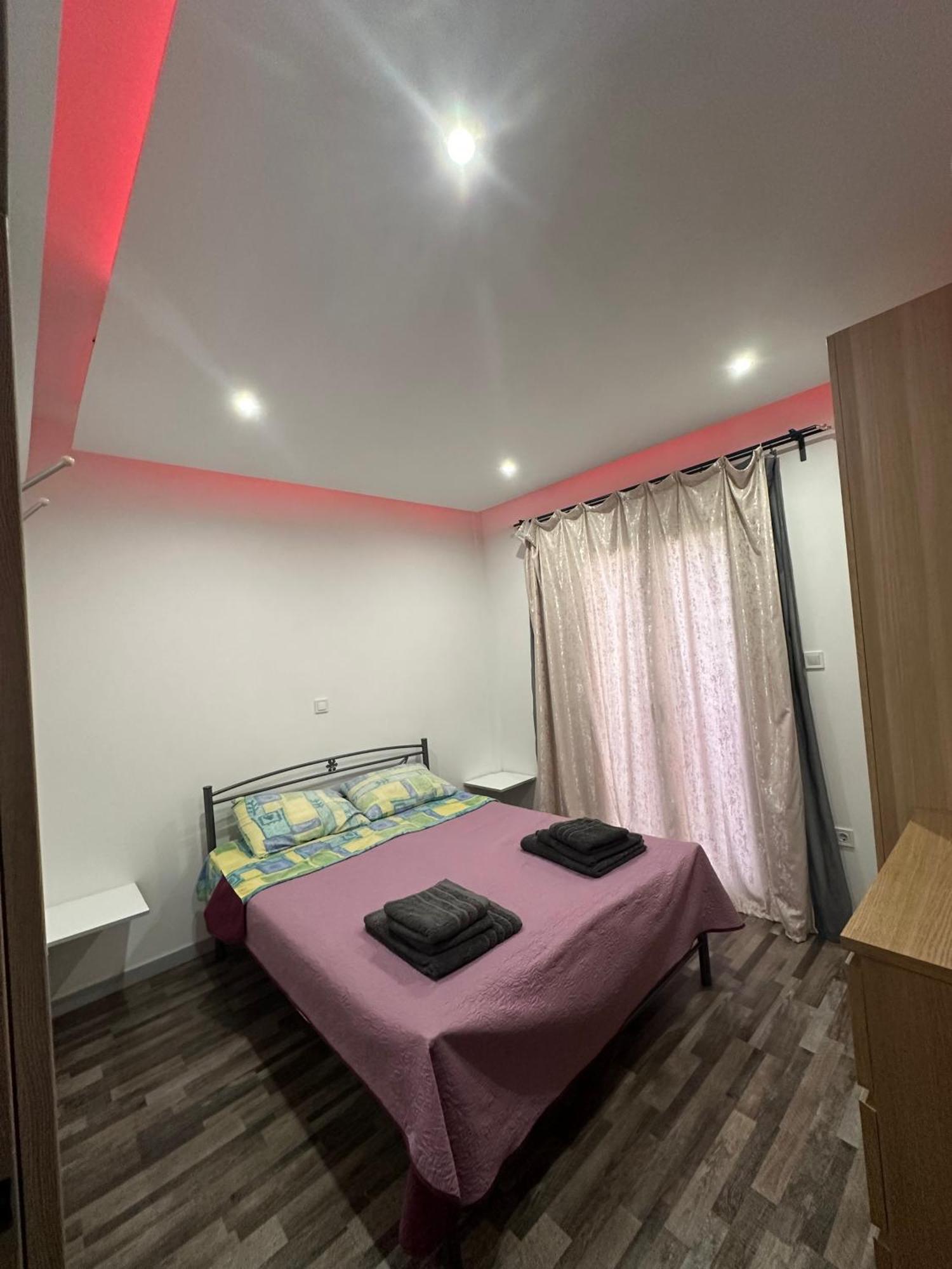 Apartment Center Piraeus Location Kastella Passalimani Port Εξωτερικό φωτογραφία