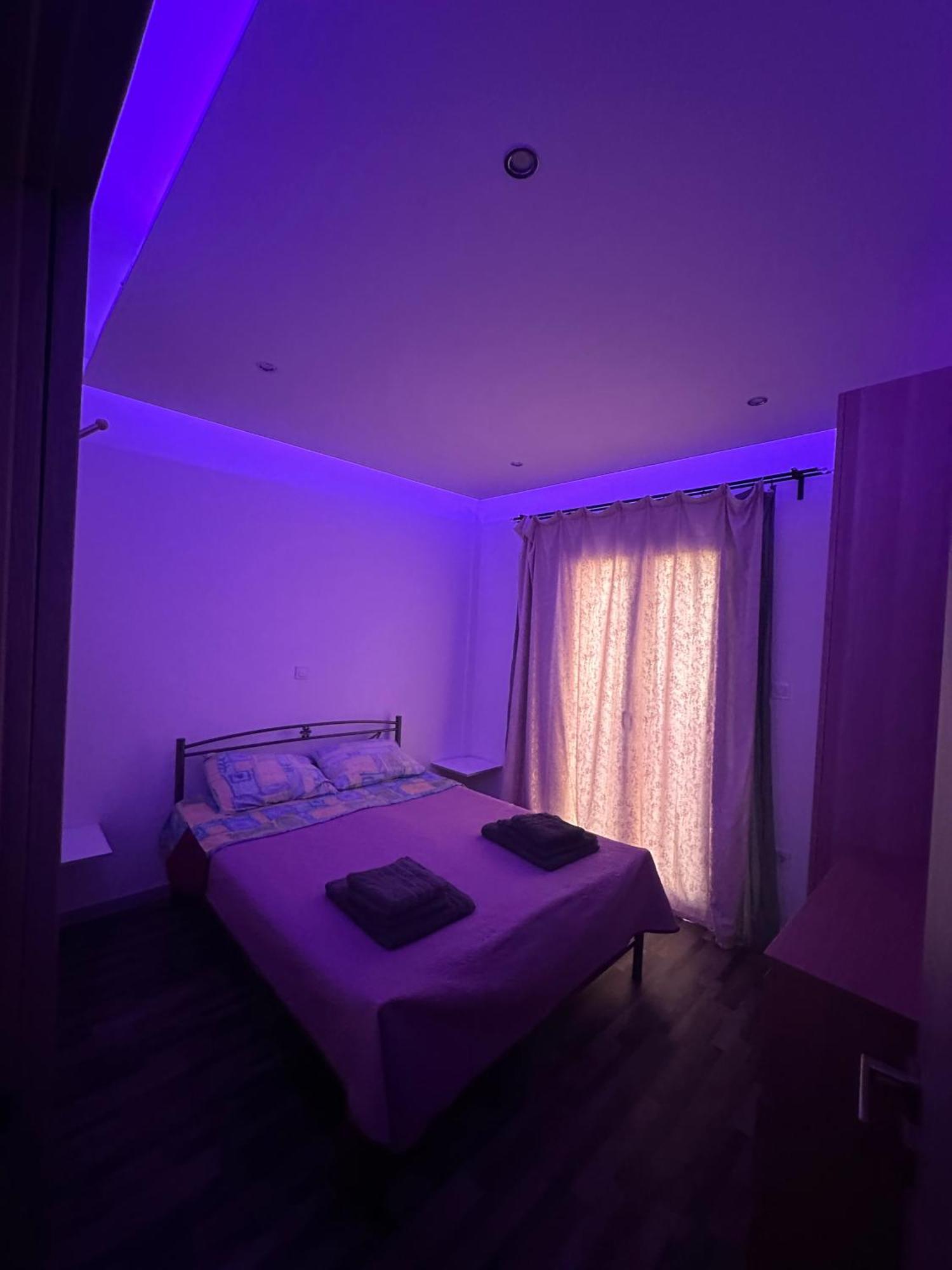 Apartment Center Piraeus Location Kastella Passalimani Port Εξωτερικό φωτογραφία